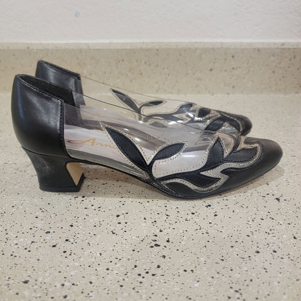 Annie Brand shoes clear plastic with pretty black design size 5.5 m Style 1238